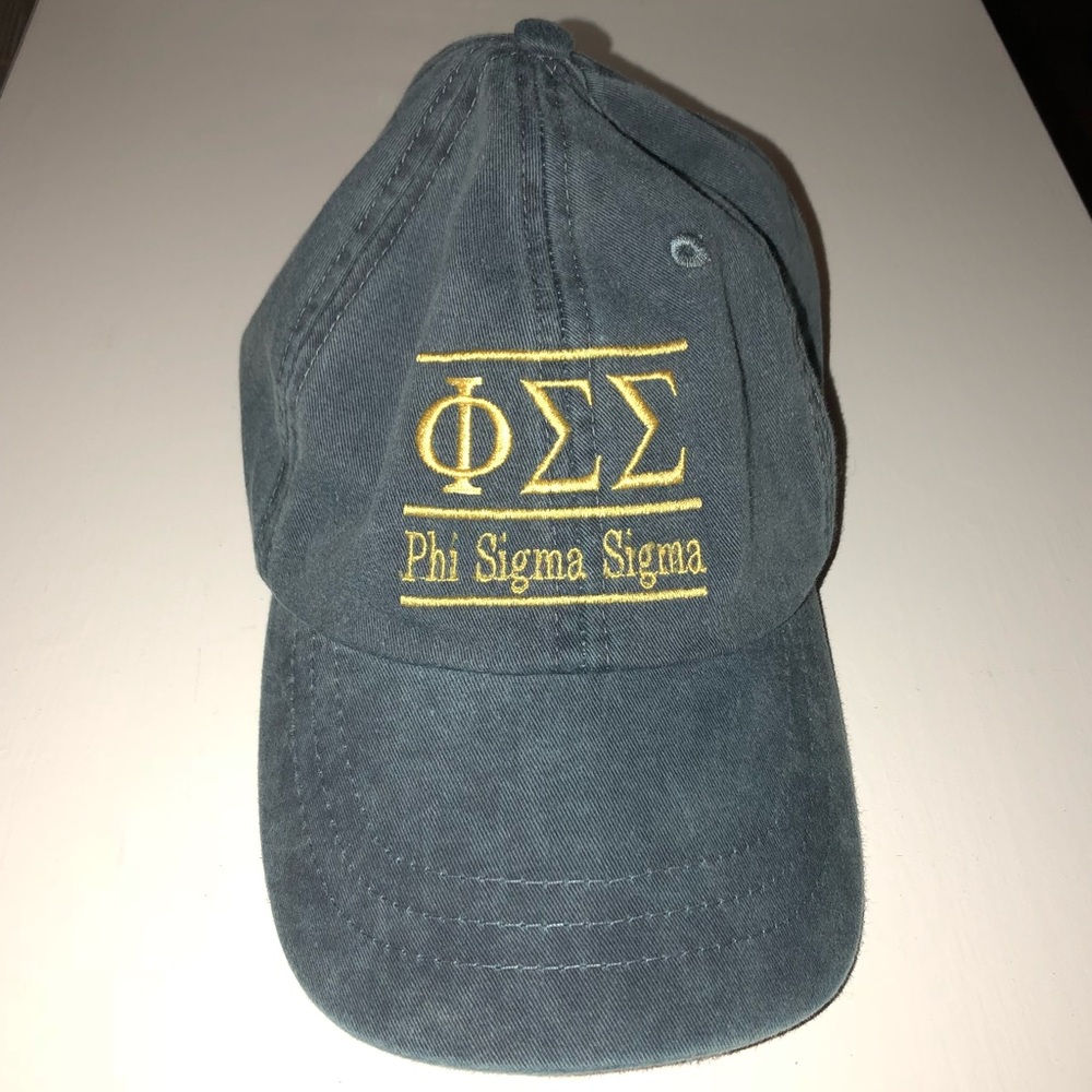 Phi Sigma Sigma Hat